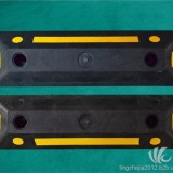 黄黑两段橡胶减速带防水耐腐梯形减速路拱公路安全减速板