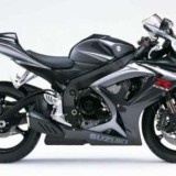 铃木GSX-R750摩托车