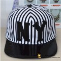 青岛厂家生产NY刺绣棒球帽嘻哈帽