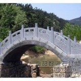 石雕拱桥