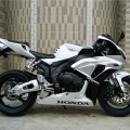 本田CBR1000RR