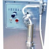小型液体定量灌装机-小剂量灌装机