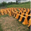 水泥隔离钢墩模具的价格与设计构造图4